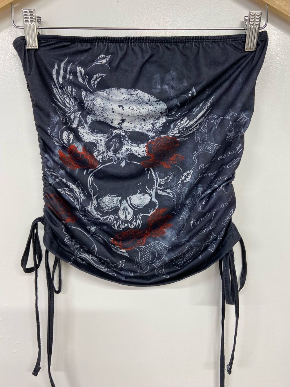 SHEIN Black Skull Graphic Ruched Drawstring Crop Top with Red Accents Size M